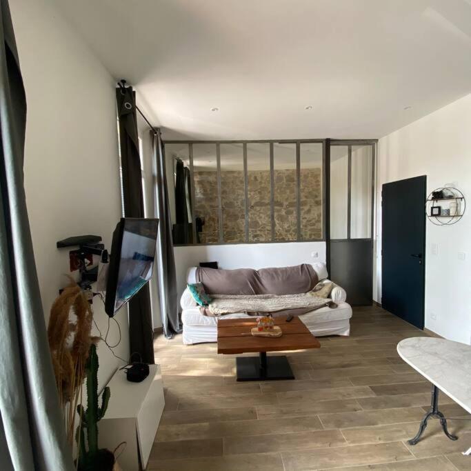 Jolie Appartement En Plein Centre Du Village Les Arcs-sur-Argens Екстер'єр фото